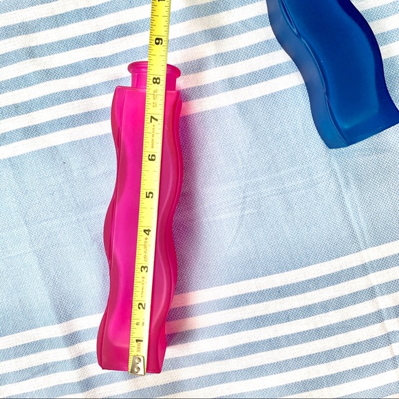 FREE w Purchase Pink and Blue Wavy Vases - 2 Vases - Picture 9 of 9